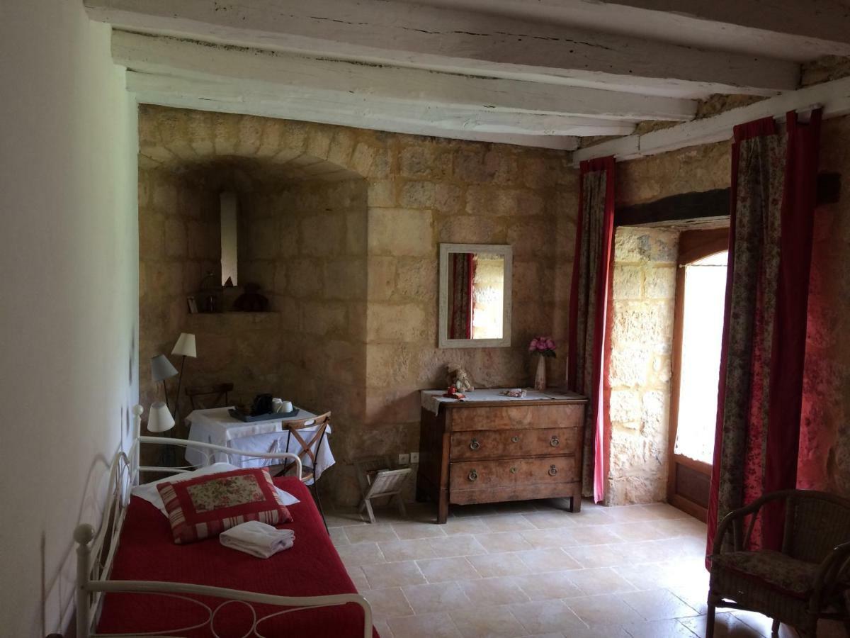 Chambres D'Hotes La Licorne Valojoulx Экстерьер фото